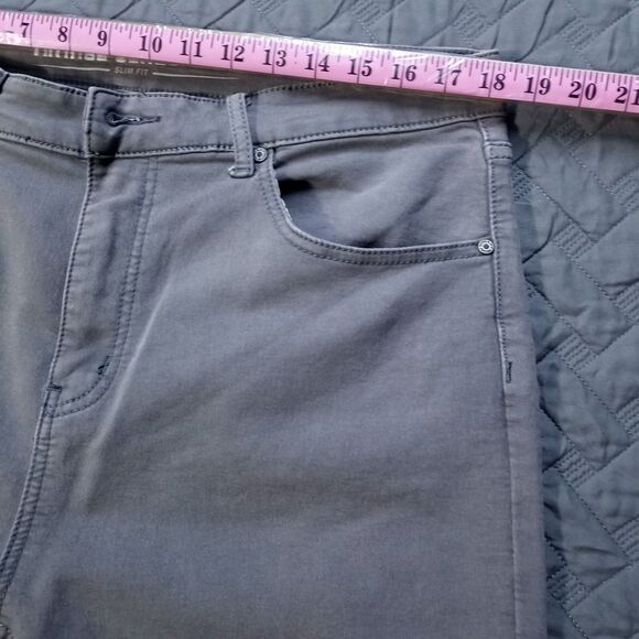 Vintage Genes Black Jeans Mens 36x32 Purple Slim Fit Dark Wash American Denim - Picture 3 of 12